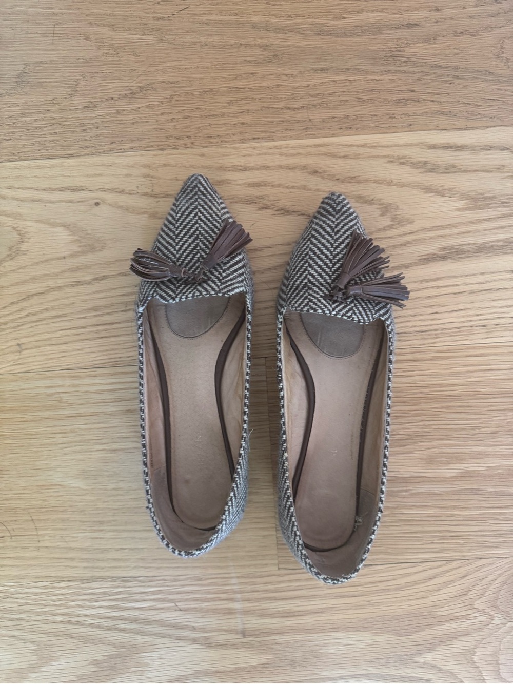Pointed Herringbone Tassel Flats in Brown Tweed